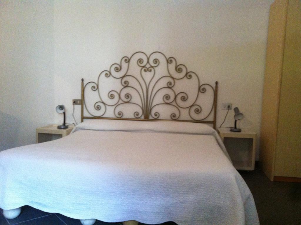 Hotel Pensione Moderna Bonassola Room photo